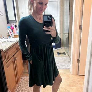 Long sleeve hunter green dress